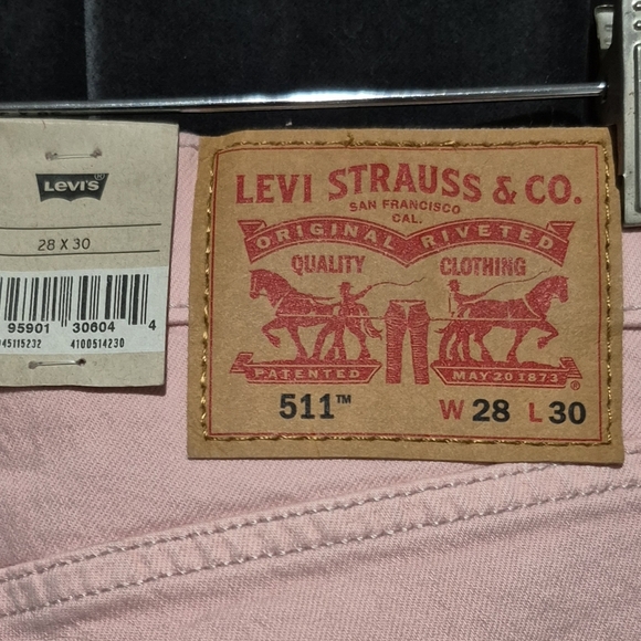 Levi's Pink Straight Leg Jeans with Distressed Design - Picture 3 of 4
